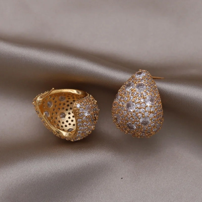 Eliza Pavé Teardrop Studs