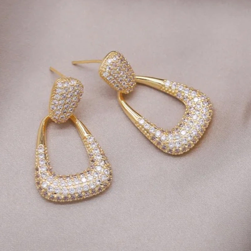 Olivia Drop Earrings