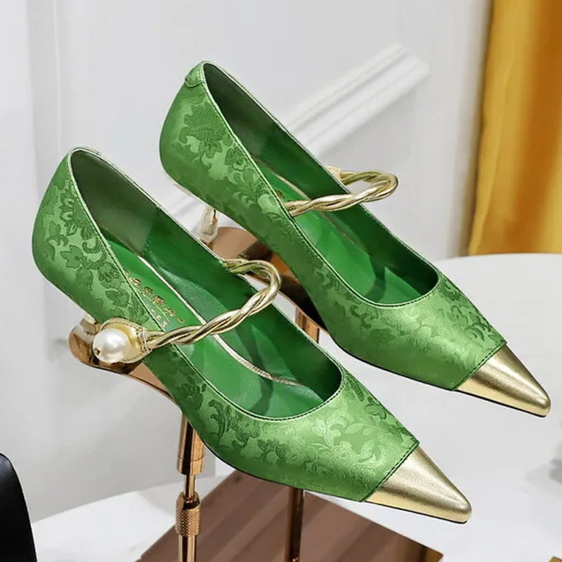 Caroline Pointed Pumps