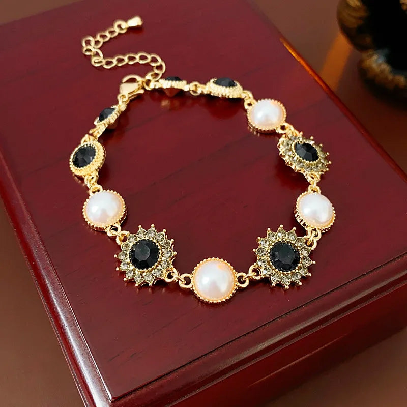 Matilda Noir Bloom Bracelet