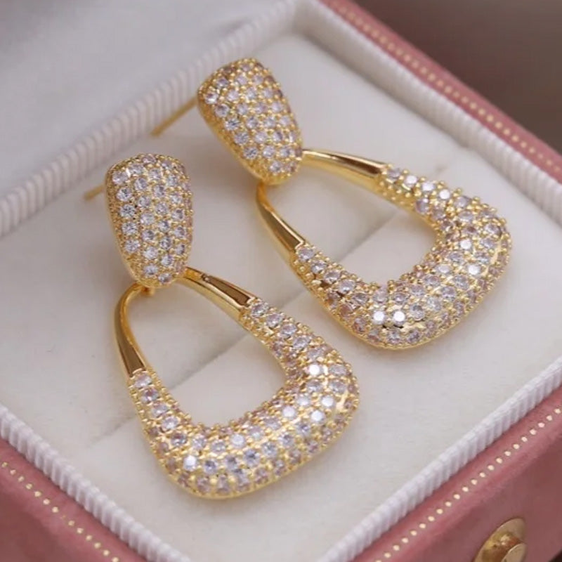 Olivia Drop Earrings