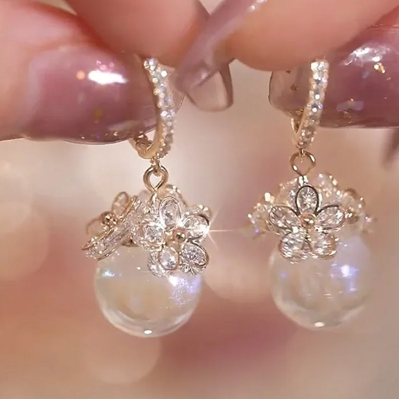 Isla Pearl Drop Hoops