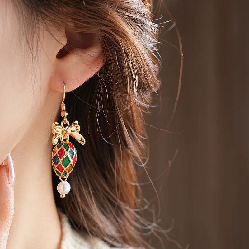 Dara Belle Festive Drops