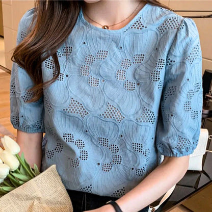 BreezeCut Blouse