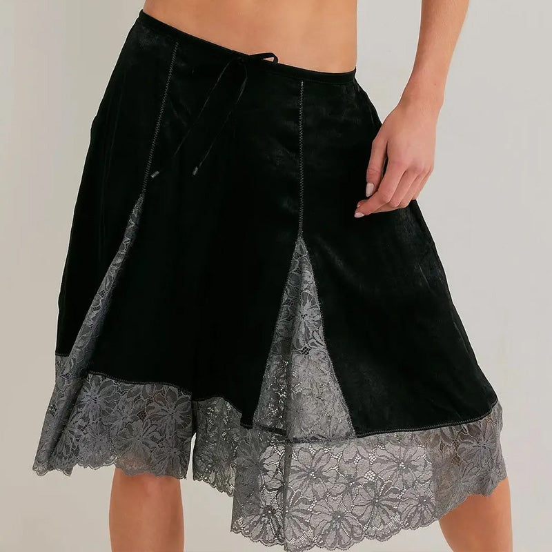 Chloe Lace Hem Lounge Shorts