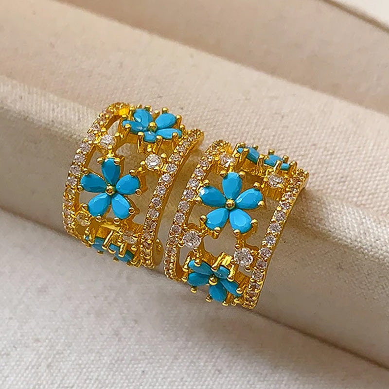 Tahlia Bloom Hoops