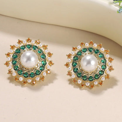 Dara Emerald Pearl Studs
