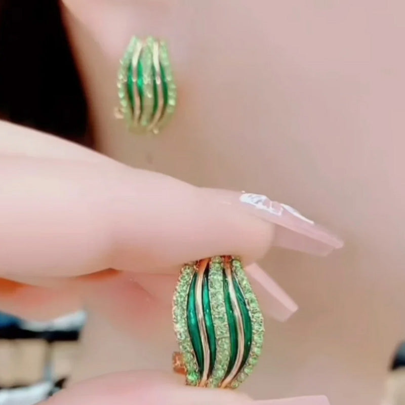 Vanessa Curve Earrings