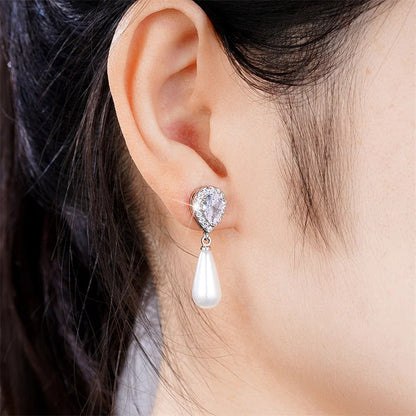 Chloe Teardrop Earrings