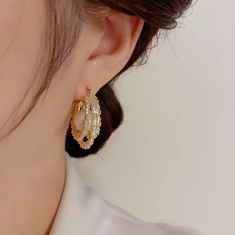 Chloe Pearl Halo Hoops