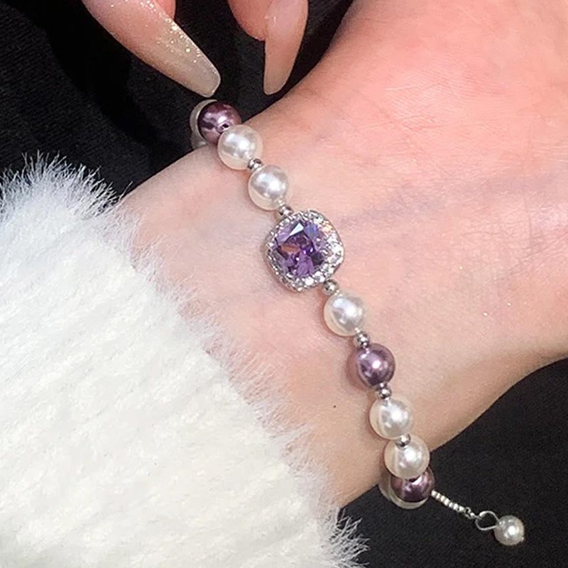 Amara Pearl Necklace