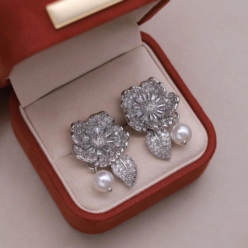 Matilda Pearl Bloom Earrings