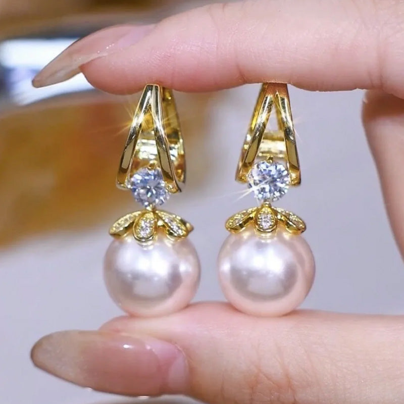 Luna Royale Drop Earrings