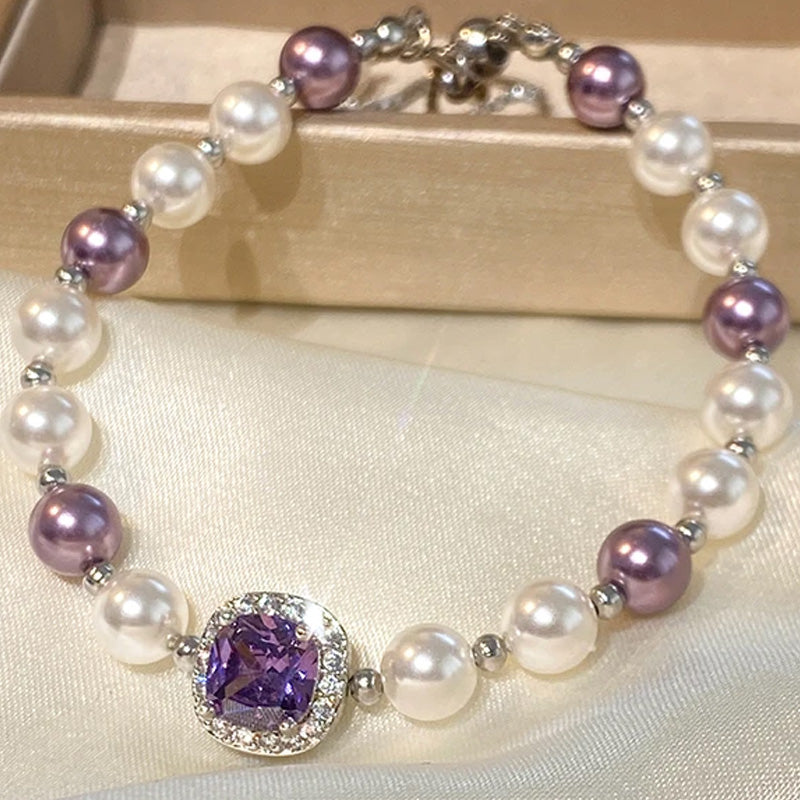 Amara Pearl Necklace