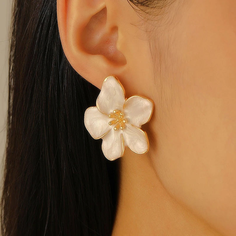 Charlotte Winslow Bloom Earrings
