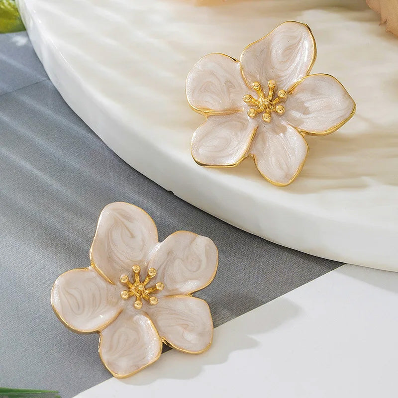 Charlotte Winslow Bloom Earrings