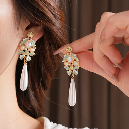 Olivia Heritage Drops