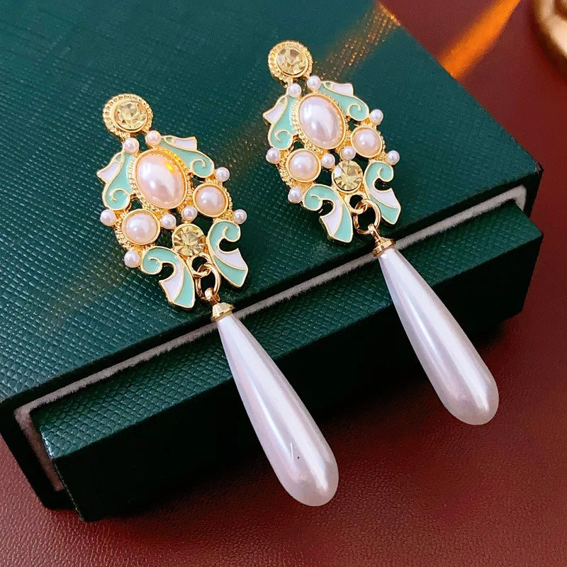 Olivia Heritage Drops