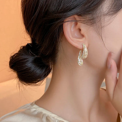 Amelia Crystal Drop Earrings