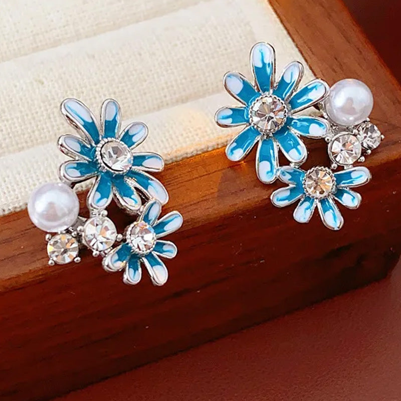 Lilly Spark Studs