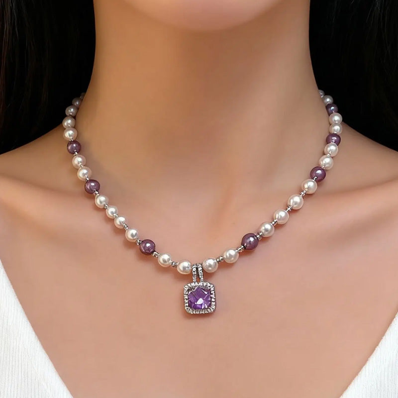Amara Pearl Necklace