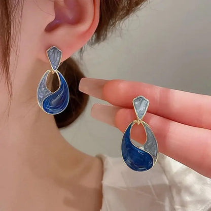 Mila Ocean Drop Earrings