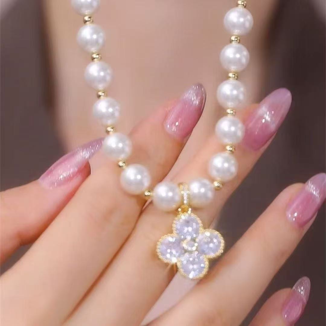 Lily Gold Pearl Set