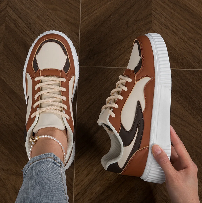 Leona Metro Sneakers