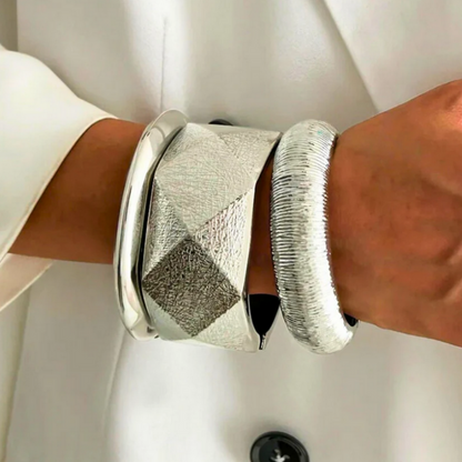 Velora Bangles