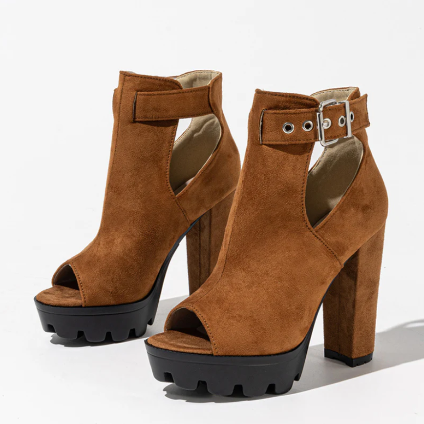 Isla Platform Heels