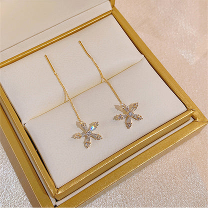 Isla Star Drop Earrings
