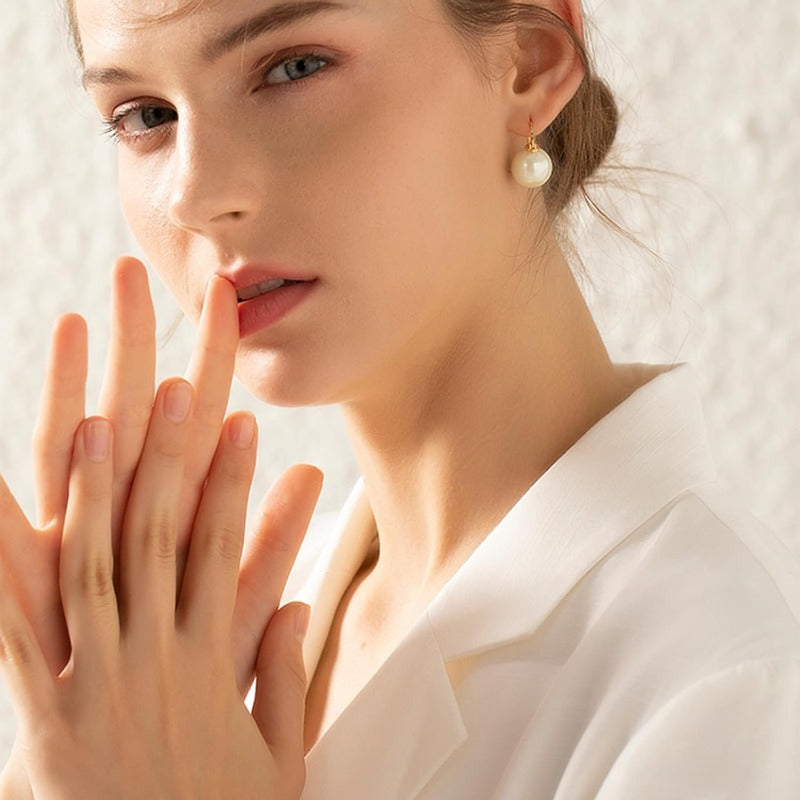 Cecilia Classic Drop Earrings